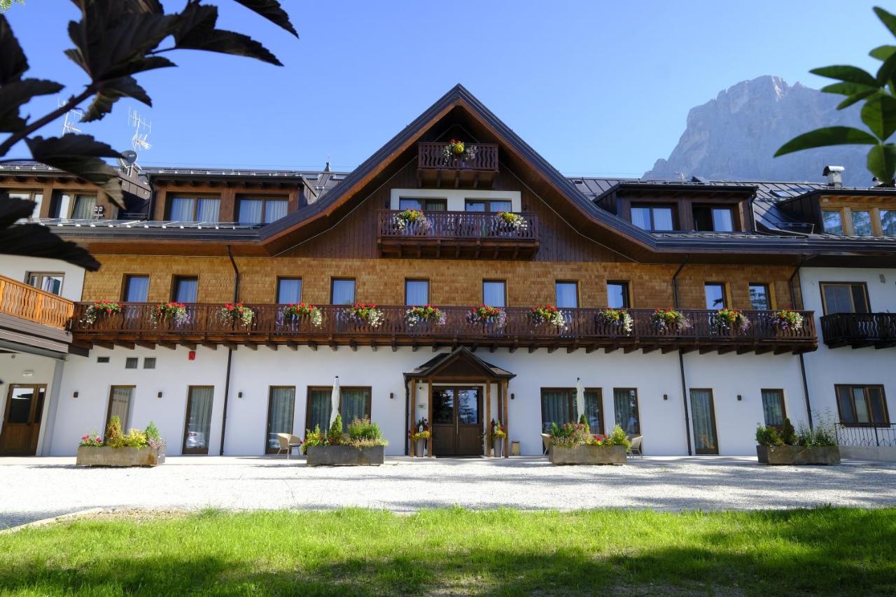 Residence Langes San Martino Di Castrozza Eksteriør bilde