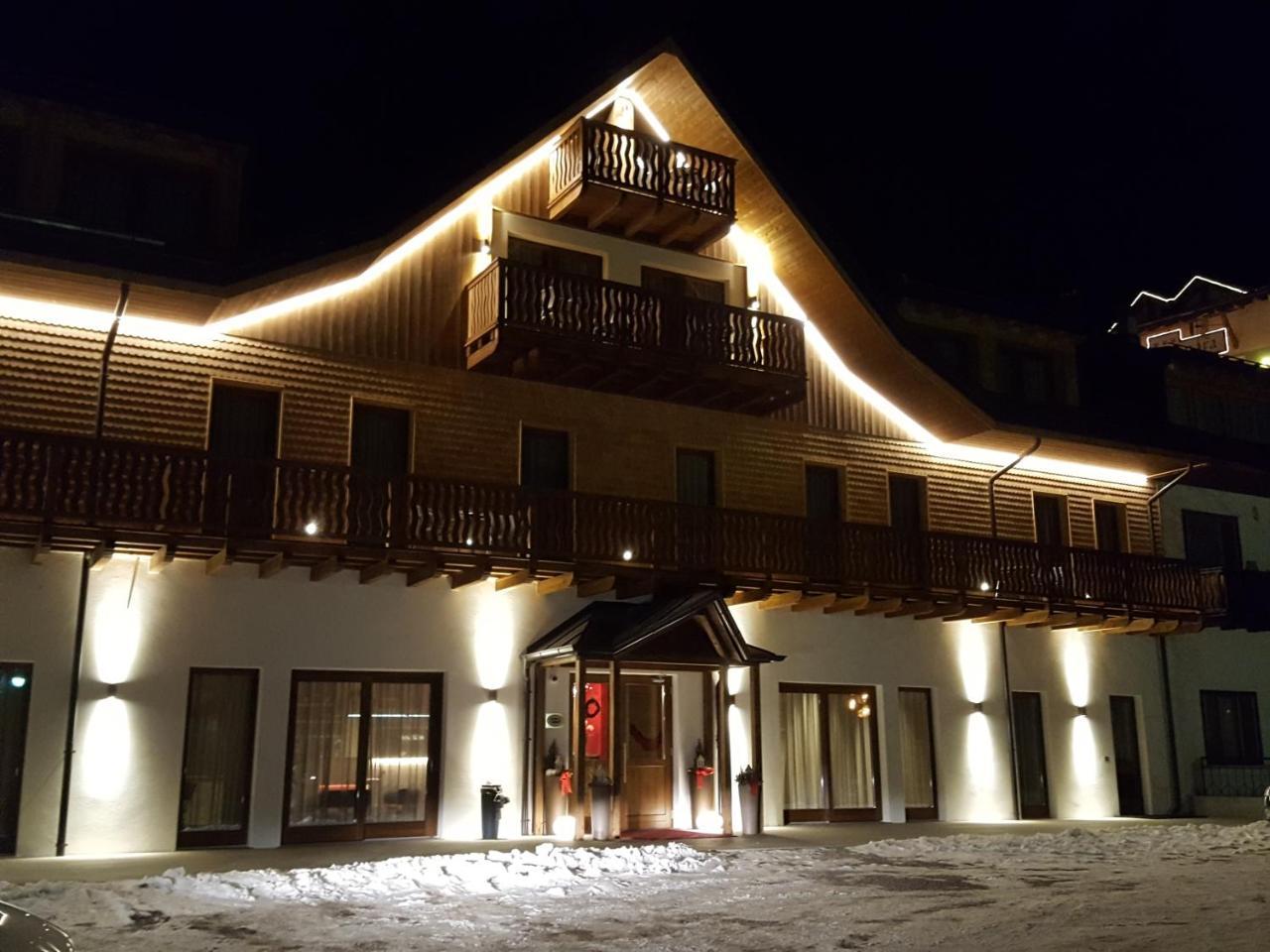 Residence Langes San Martino Di Castrozza Eksteriør bilde